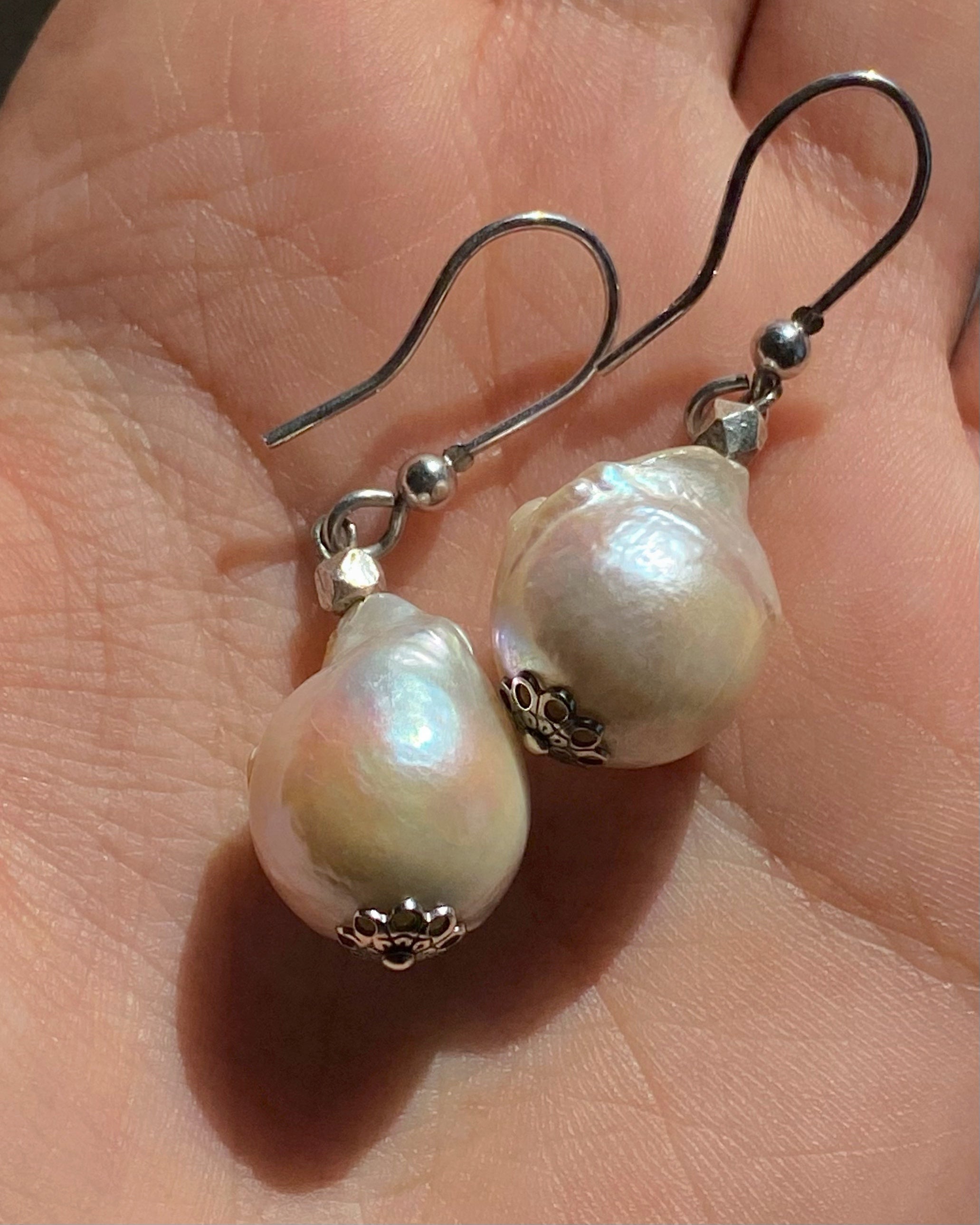 Siargao pearl earrings